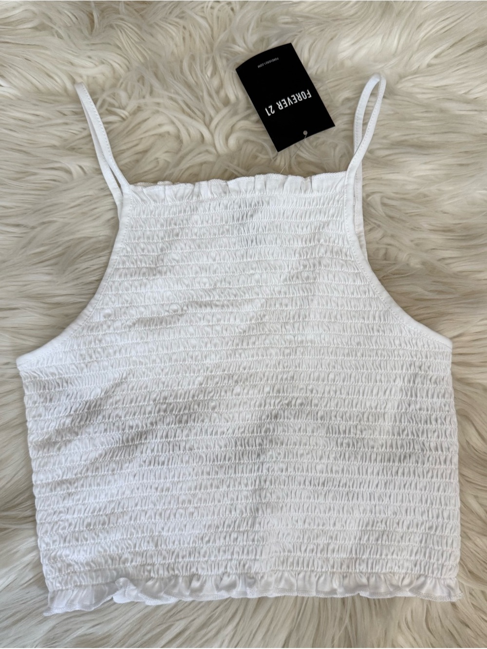 Women’s Forever 21 white smocked cropped tank top